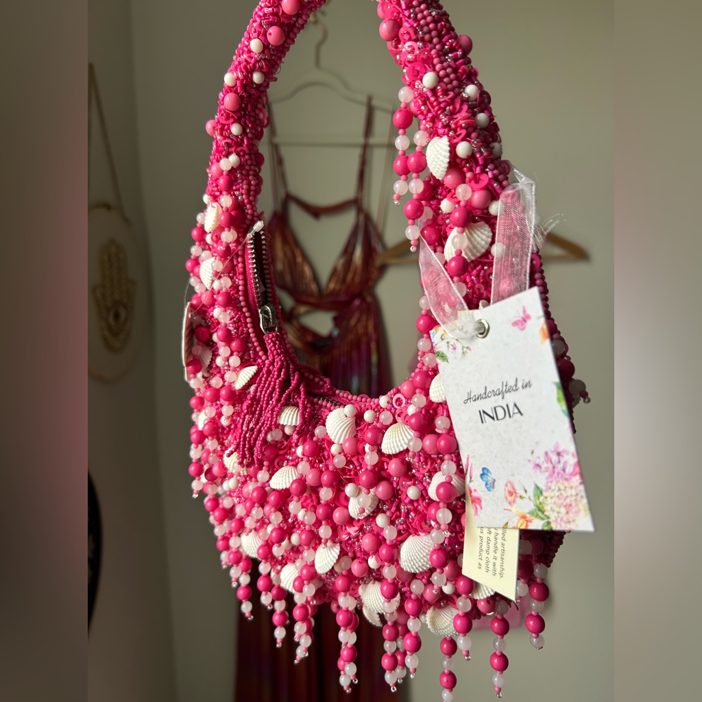 Viral Beaded Pink Shell Fringe Shoulder Bag